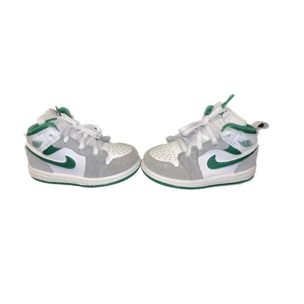 Air Jordan 1 Grey Pine Green 🏀